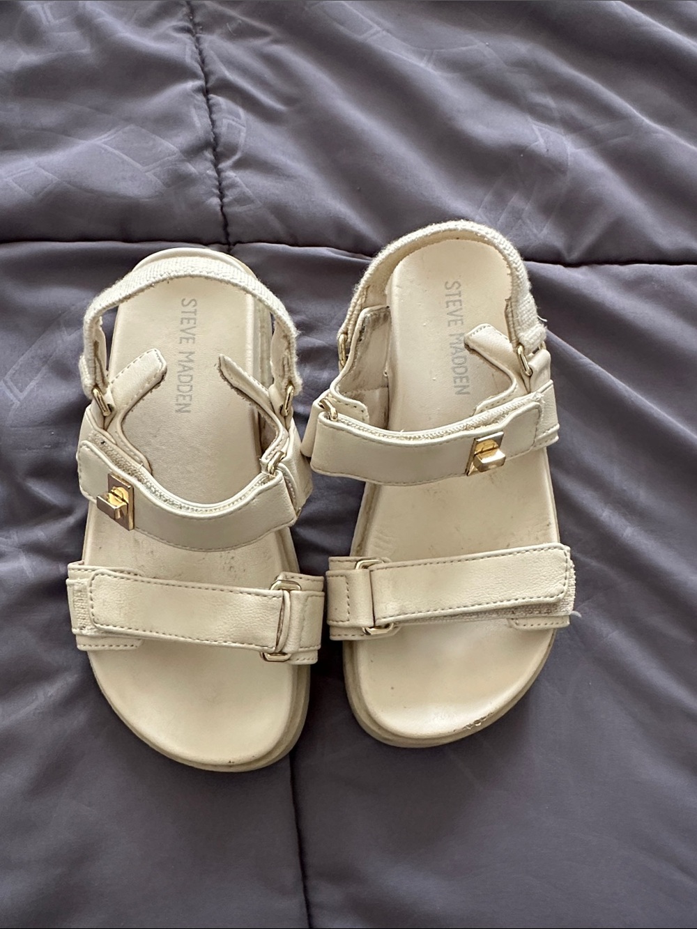 Steve Madden Kids Cream/Beige Velcro Strap Sandals with Gold Accents